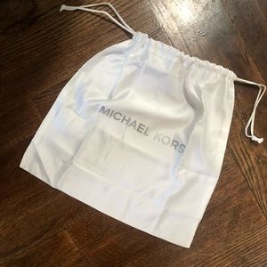 MK Dust Bag * free with bundle